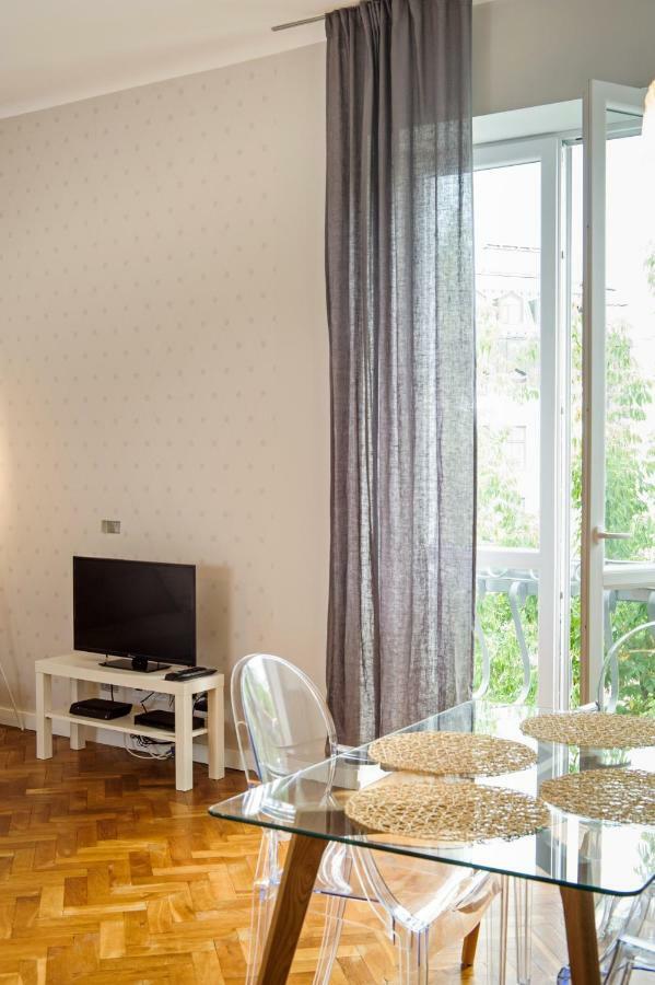 Zoli Apartment Warsaw Exterior photo